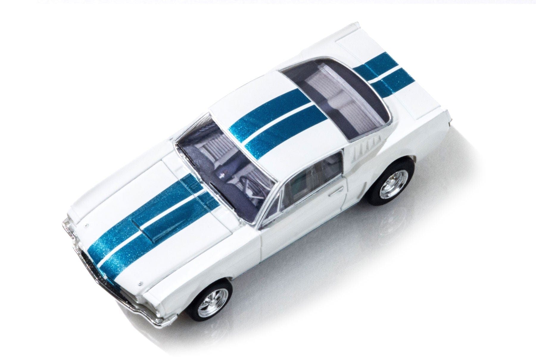 AFX Mega G+ HO Scale 1965 Shelby Mustang GT350 White/Blue Slot Car AFX22068