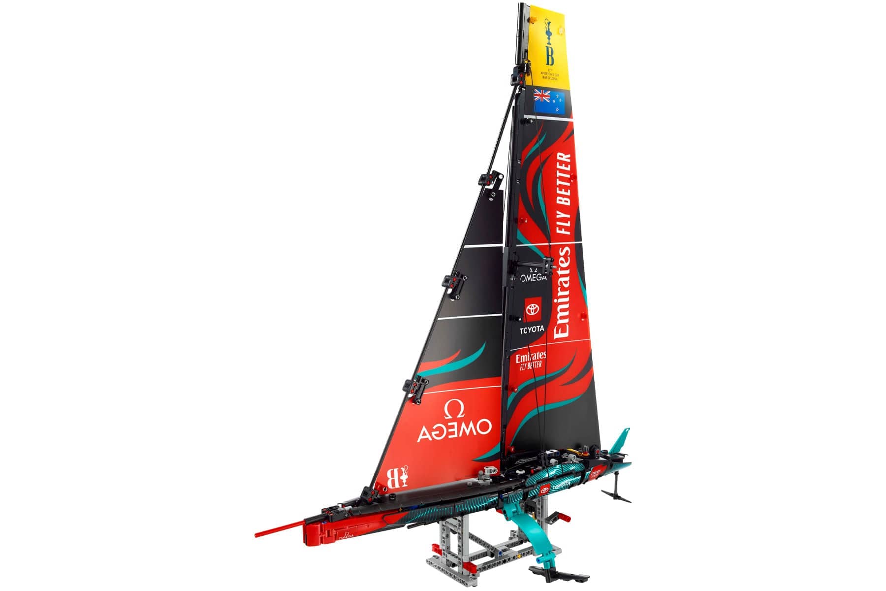 LEGO Technic Emirates Team New Zealand AC75 Yacht 42174